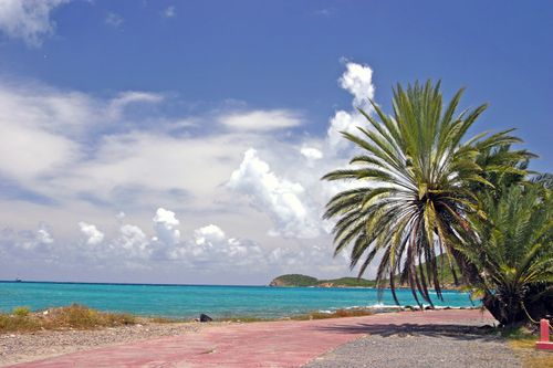 eSIM for Netherlands Antilles – travel photo 1