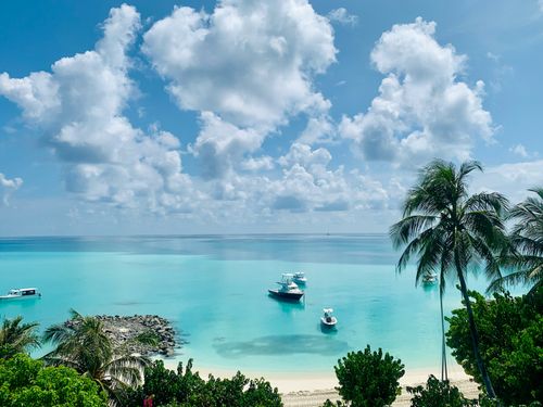 eSIM for Netherlands Antilles – travel photo 3