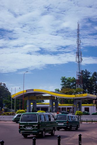 eSIM for Congo – travel photo 2