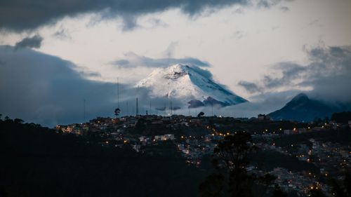 eSIM for Ecuador – travel photo 2