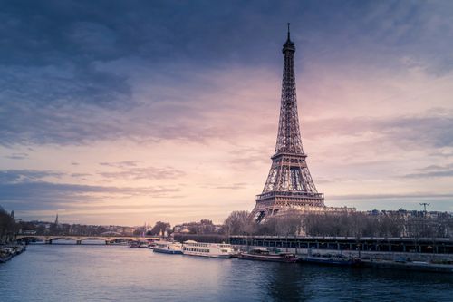 eSIM for France – travel photo 2