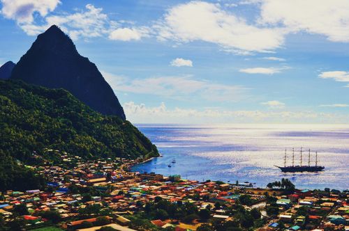 eSIM for Grenada – travel photo 1