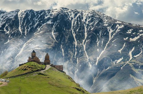 eSIM for Georgia – travel photo 2