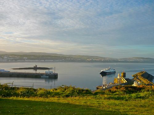 eSIM for Isle of Man – travel photo 1