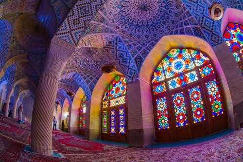 eSIM for Iran – travel photo 4