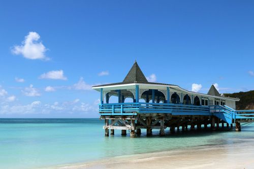 eSIM for Cayman Islands – travel photo 3