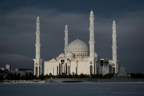 eSIM for Kazakhstan – travel photo 3