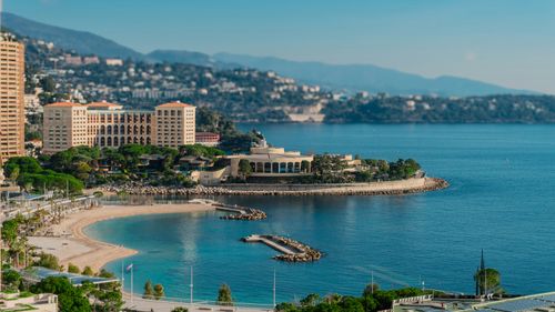 eSIM for Monaco – travel photo 3
