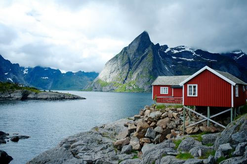 eSIM for Norway – travel photo 1