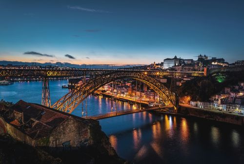 eSIM for Portugal – travel photo 3