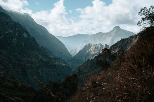 eSIM for Réunion – travel photo 3