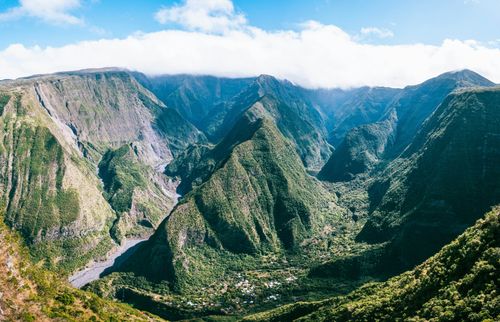 eSIM for Réunion – travel photo 4