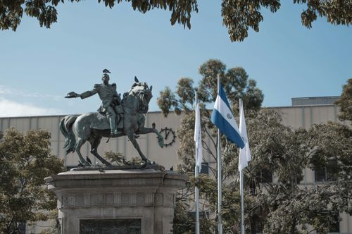 eSIM for El Salvador – travel photo 4