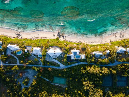 eSIM for Turks and Caicos Islands – travel photo 3