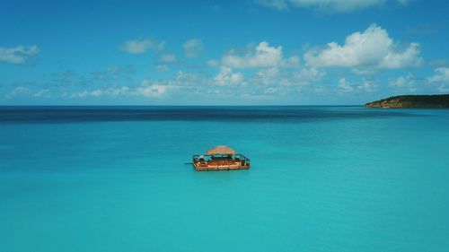 eSIM for Antigua and Barbuda – travel photo 1