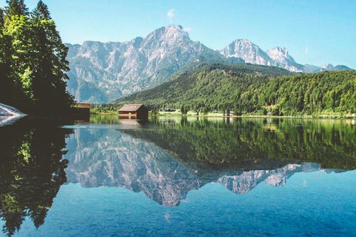 eSIM for Austria – travel photo 1
